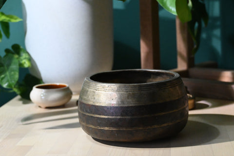 Antique Bowl 老鉢 Mani